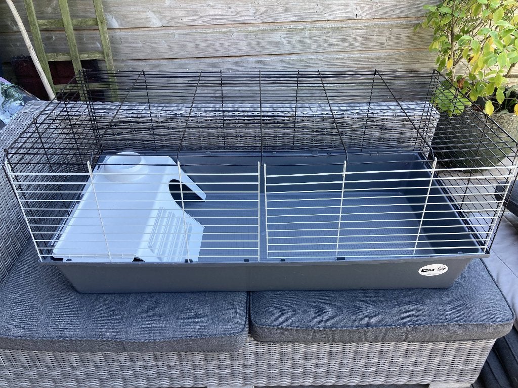 Cavia konijnen hok binnen, Ophalen, Gebruikt