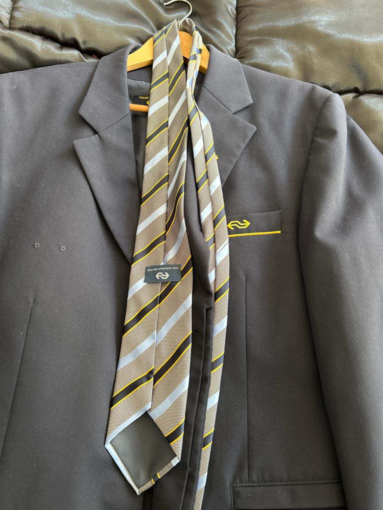 NS Uniform Jasje met stropdas - Maat 54 en handschoenen, Ophalen of Verzenden, Zo goed als nieuw, Maat 52/54 (L), Blauw