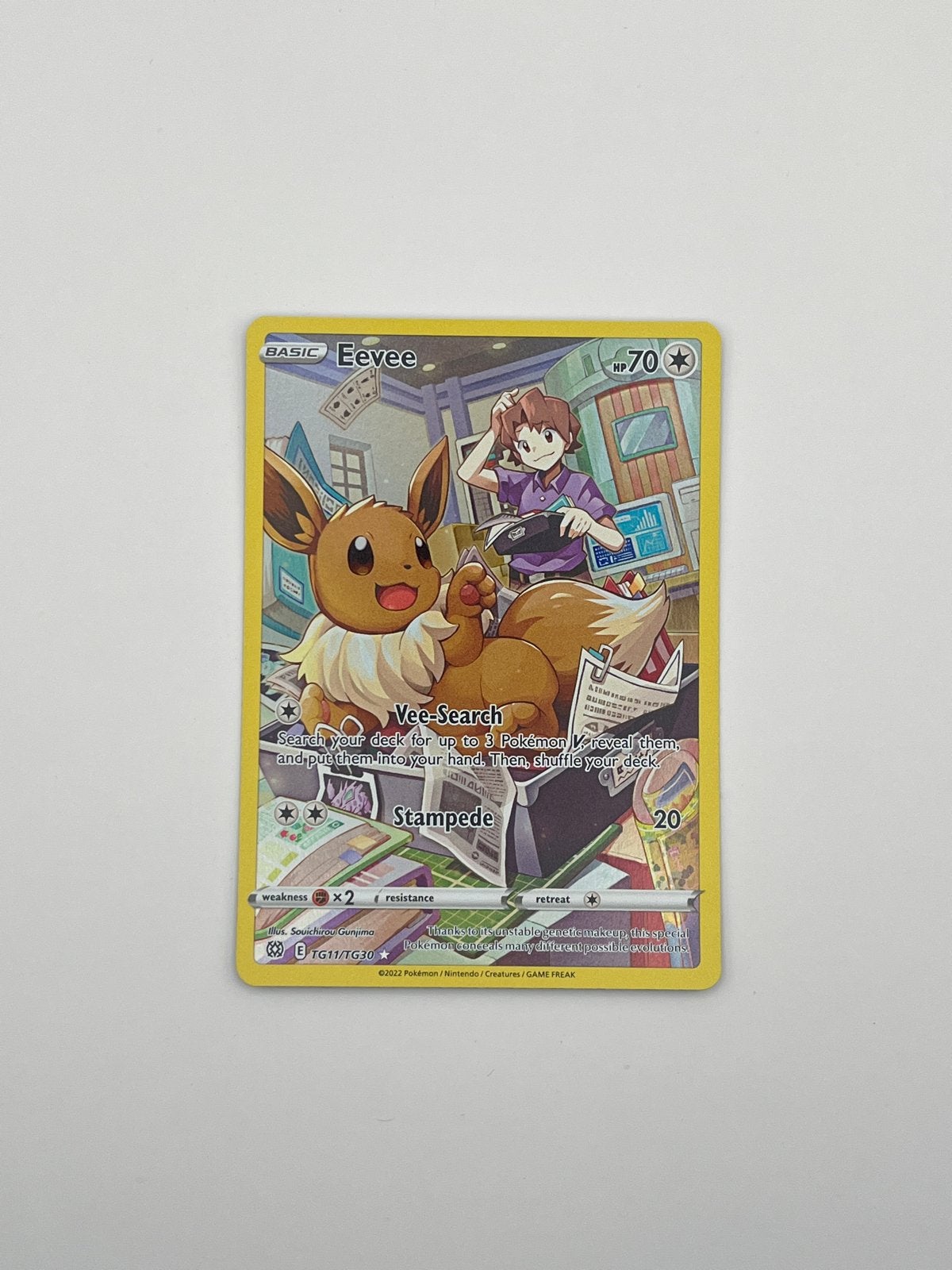 Eevee #TG11/TG30 Pokemon Brilliant Stars, Ophalen of Verzenden, Zo goed als nieuw, Losse kaart