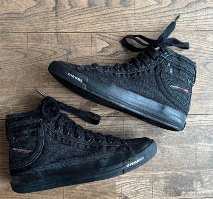Dames schoenen Diesel, EUR 37, Zwart, Ophalen of Verzenden, Sneakers of Gympen, Zo goed als nieuw