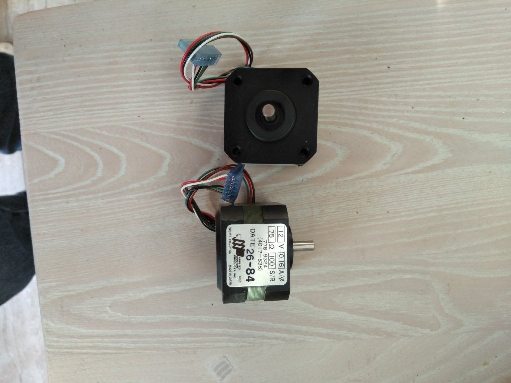 NOS stappen motoren, Hobby en Vrije tijd, Ophalen of Verzenden, Nieuw