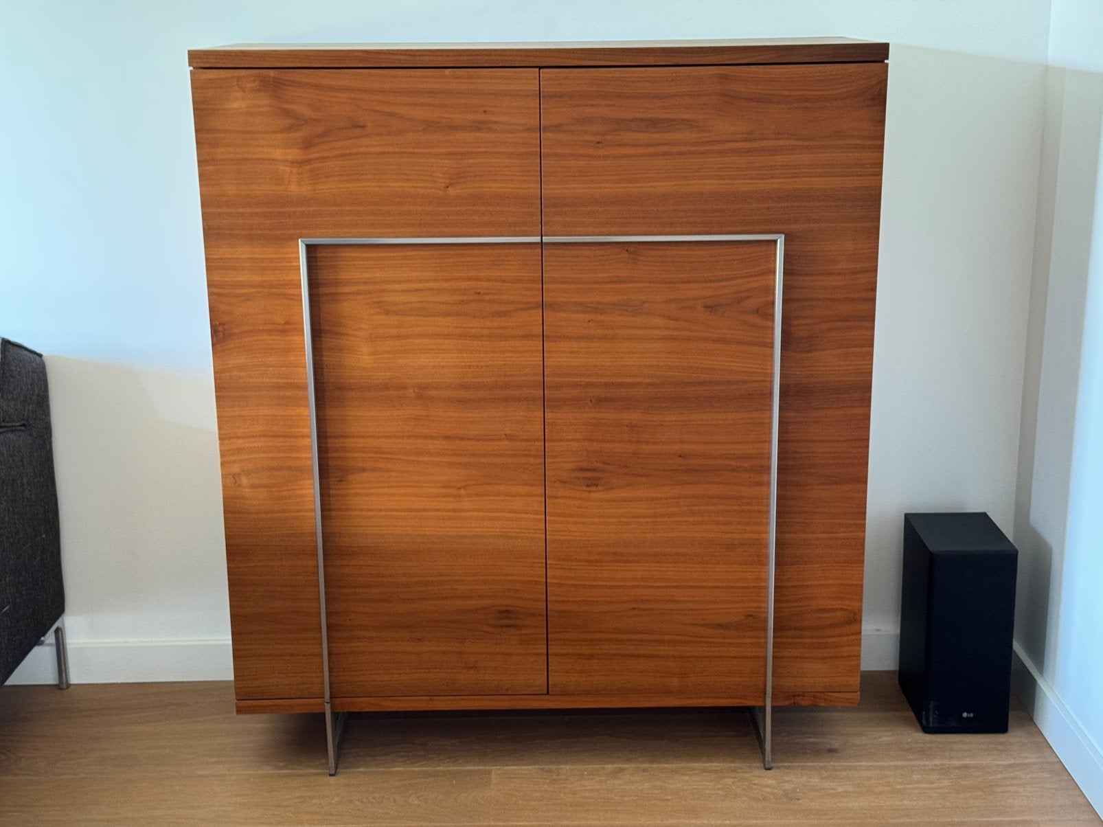 Servieskast Bert Plantegie Vision, Huis en Inrichting, Kasten | Dressoirs, Gebruikt, 100 tot 150 cm, 25 tot 50 cm, Met deur(en)
