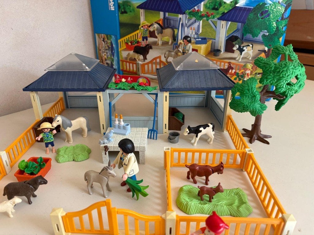 Playmobil Dierenverzorgingsplaats 4344, Ophalen, Gebouw, Complete set, Zo goed als nieuw