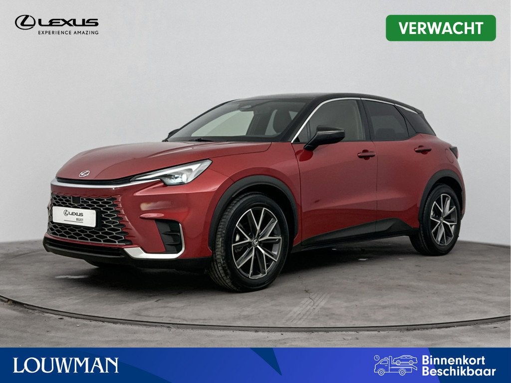 Lexus LBX Emotion 2WD | Carplay | Stoel & Stuurverwarming |, Auto's, Dealer onderhouden, Gebruikt, 1490 cc, Bedrijf