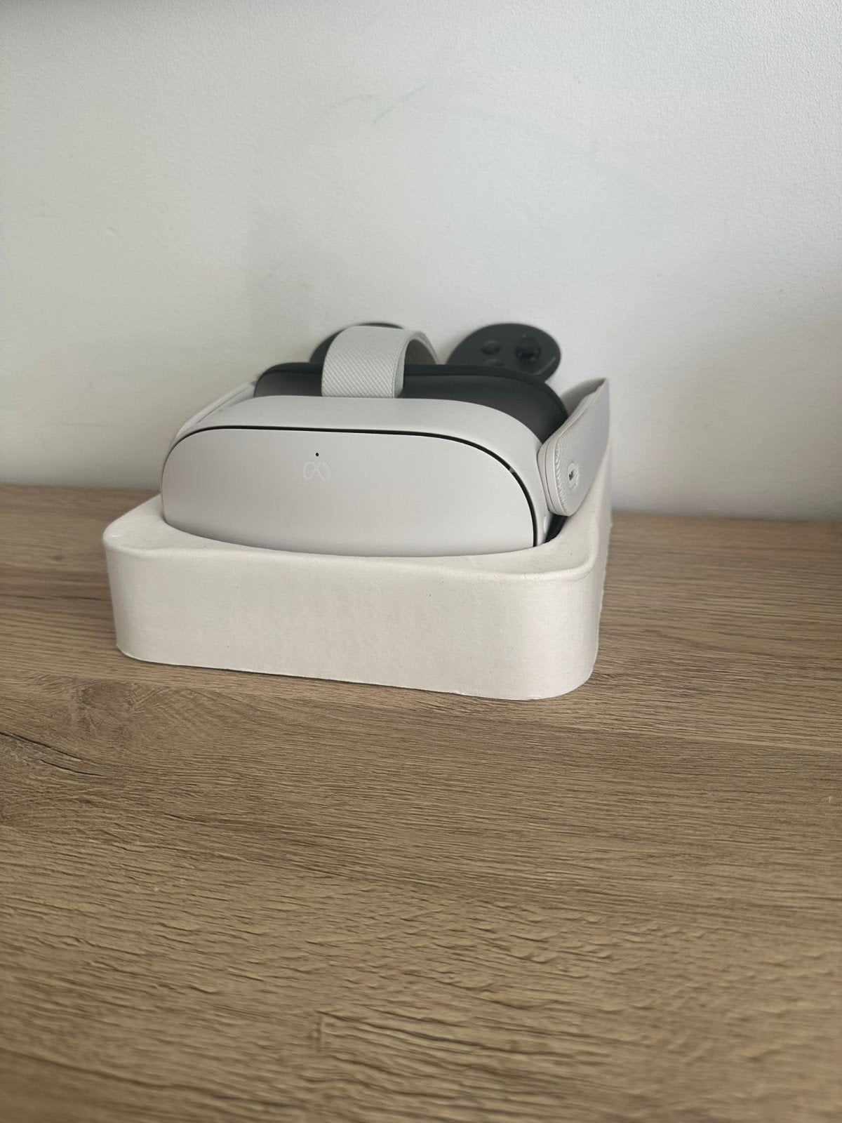 Meta Quest 3s VR-bril met controllers 218GB ruimte, Spelcomputers en Games, Virtual Reality, Ophalen, VR-bril, Zo goed als nieuw