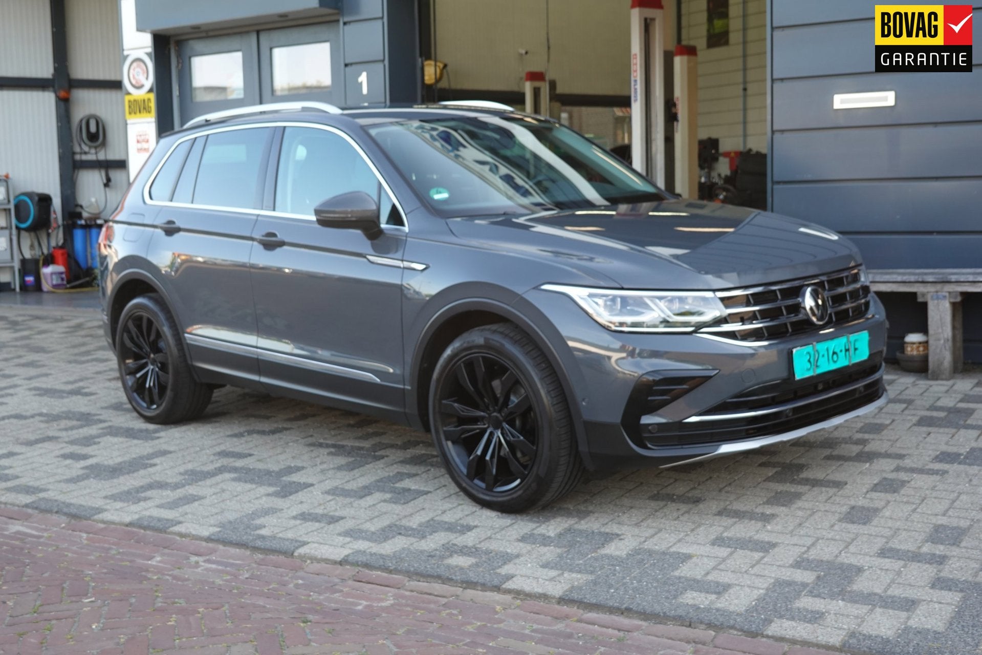 Volkswagen TIGUAN 1.5 tsi dsg elegance, Auto's, Stof, Euro 6, 150 pk, Bedrijf