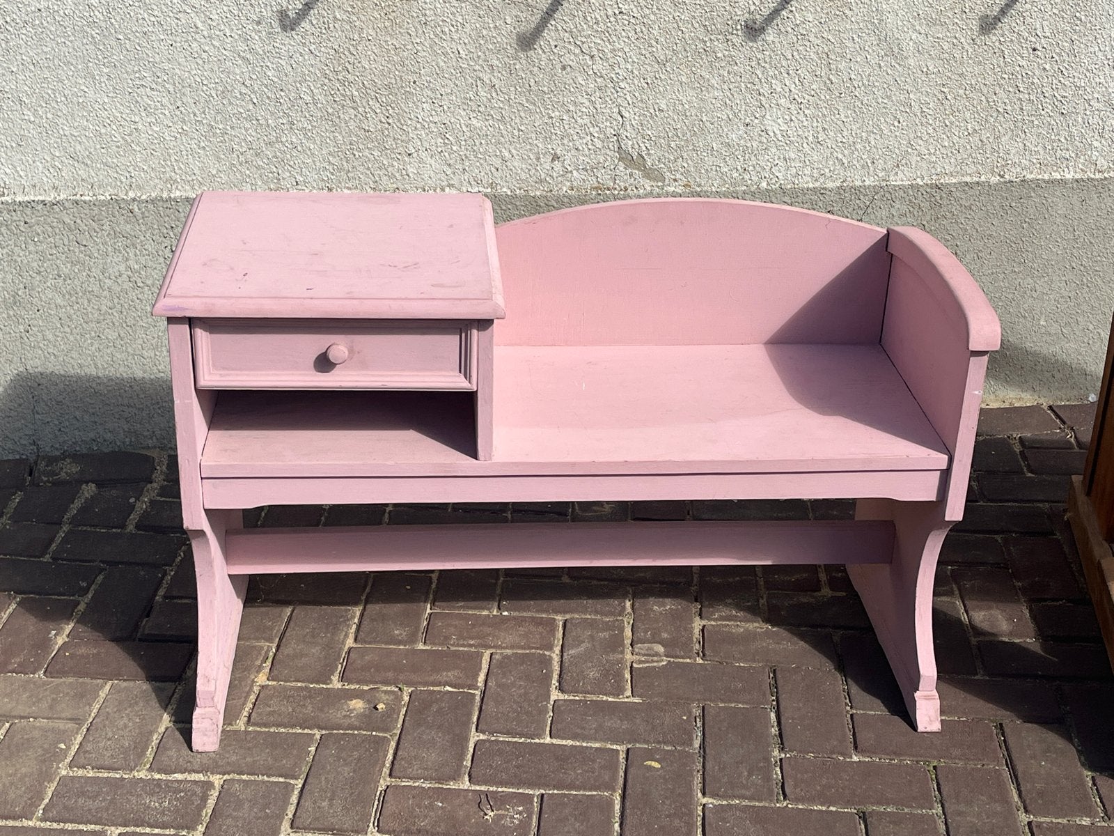Roze houten bankje met lade - Telefoonbankje, Huis en Inrichting, Ophalen, Gebruikt, Eenpersoons, Minder dan 75 cm