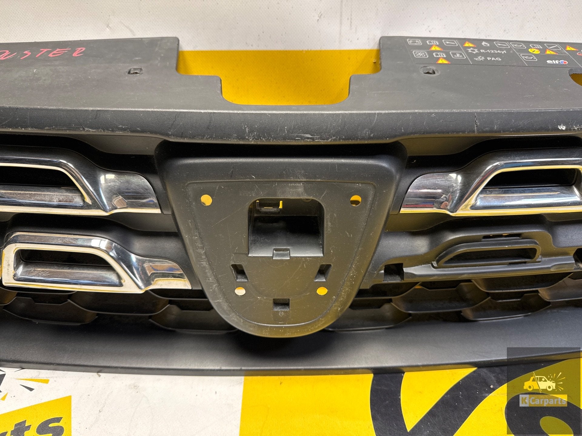 Grill Dacia Duster Origineel 623100838R, Auto-onderdelen, Dacia, Info@fabrikant.eu, Fabrikantstraat 1
1000 AA  Amsterdam, NL, Ophalen of Verzenden