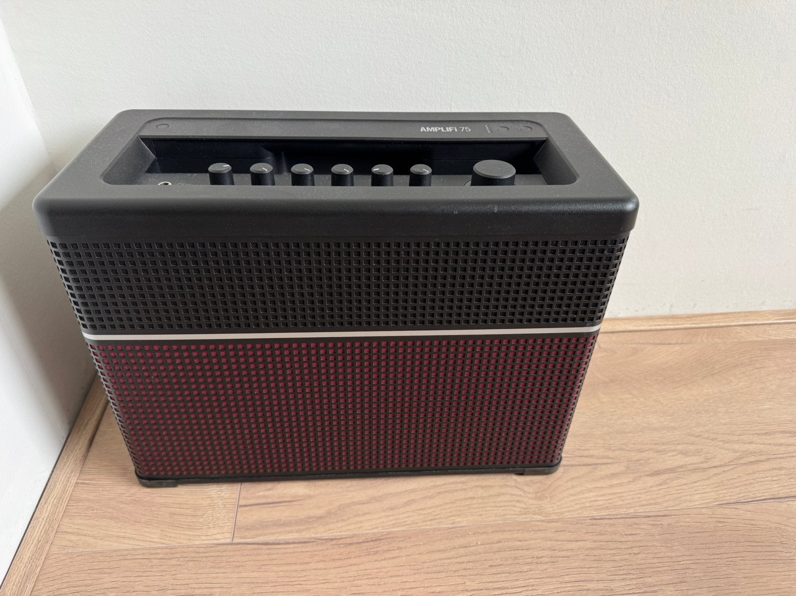 Foto 3 van Line6 Amplifi 75