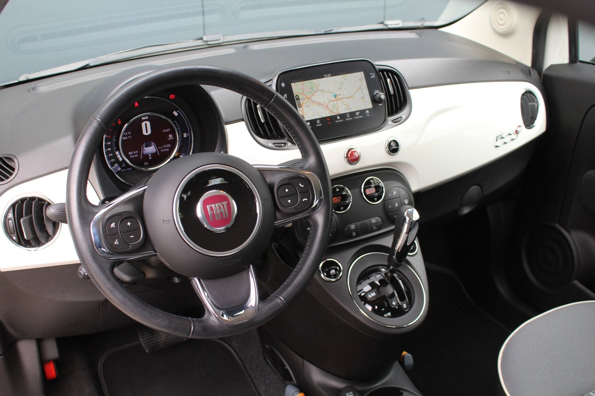 Fiat 500 C 0.9 TwinAir Turbo Lounge | Automaat | Cabrio | Na, Stof, Gebruikt, Cabriolet, Wit