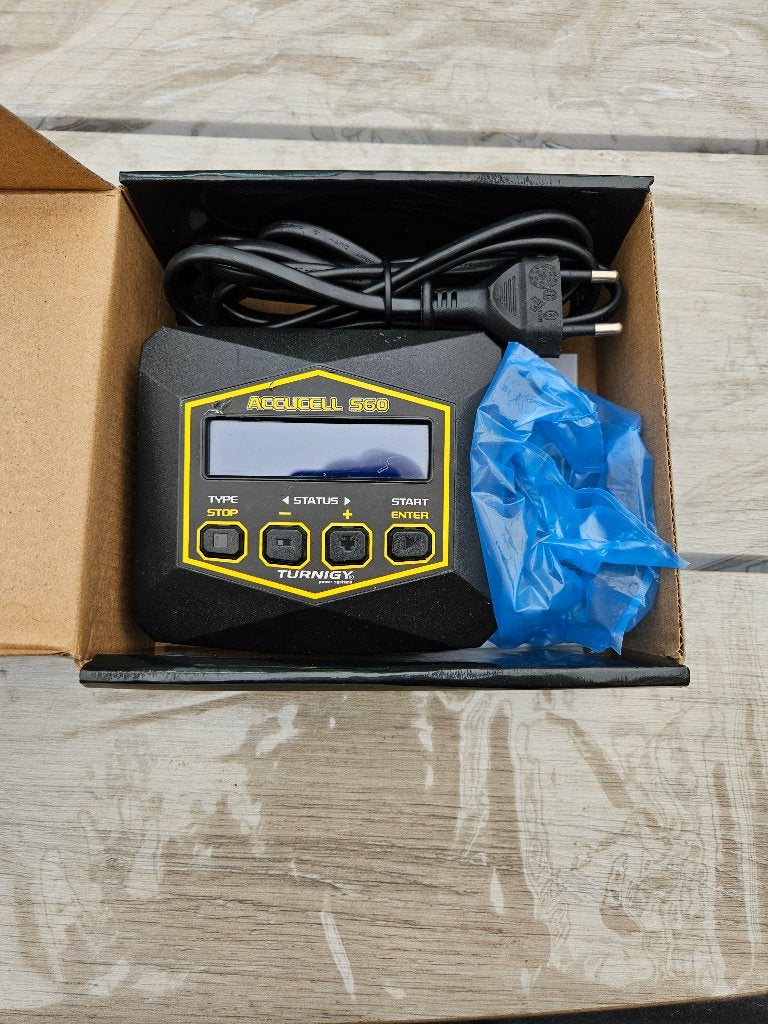 Turnigy Accucel s60 Lipo Lader, Ophalen of Verzenden, Zo goed als nieuw, Overige schalen, Onderdeel