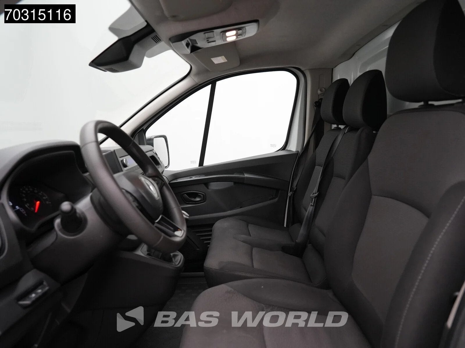 Renault Trafic 130pk L2H1 LED Airco Cruise Parkeersensoren E, Multifunctioneel stuurwiel, Stof, Gebruikt, Euro 6