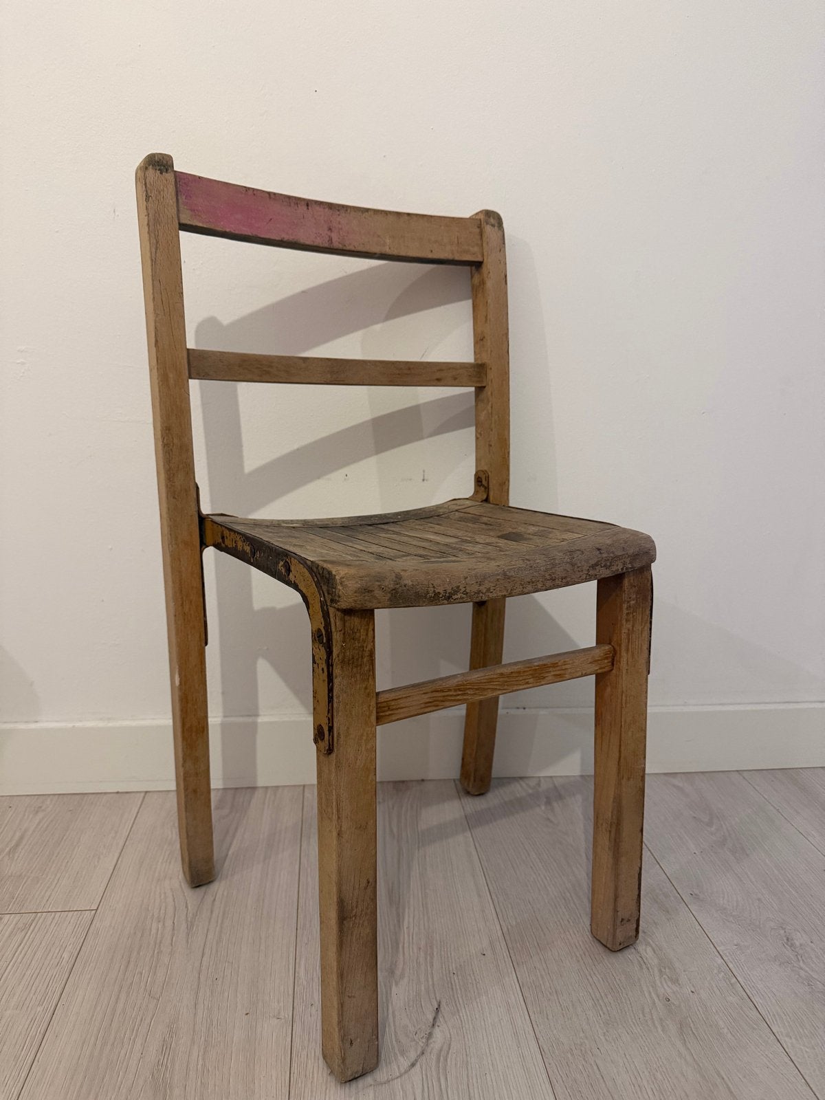 Vintage houten kinderstoel, Ophalen