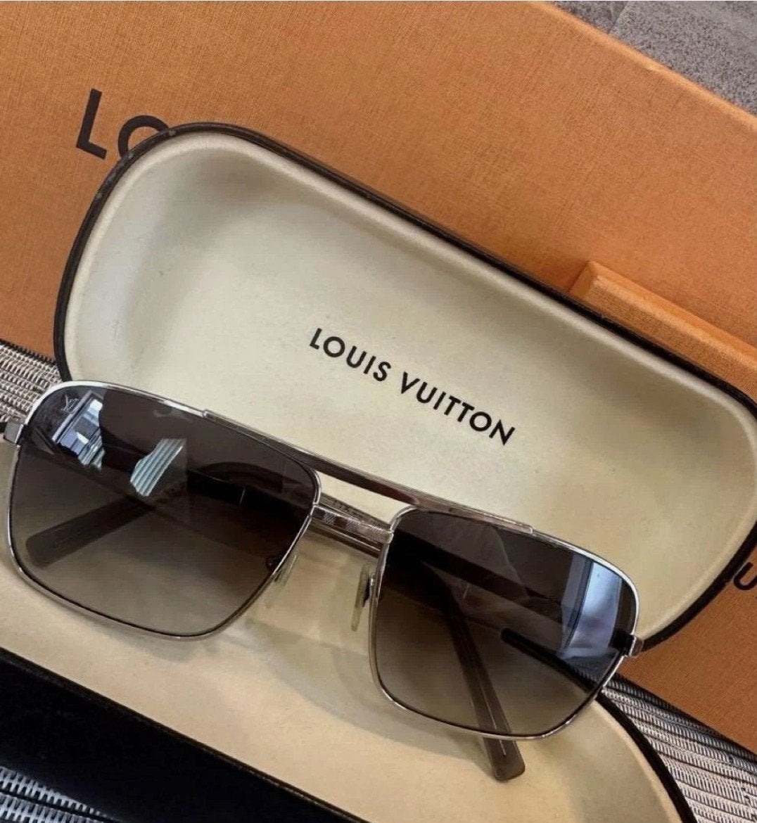 Louis vuitton zonnebril new, Ophalen of Verzenden, Nieuw, Zwart, Overige merken