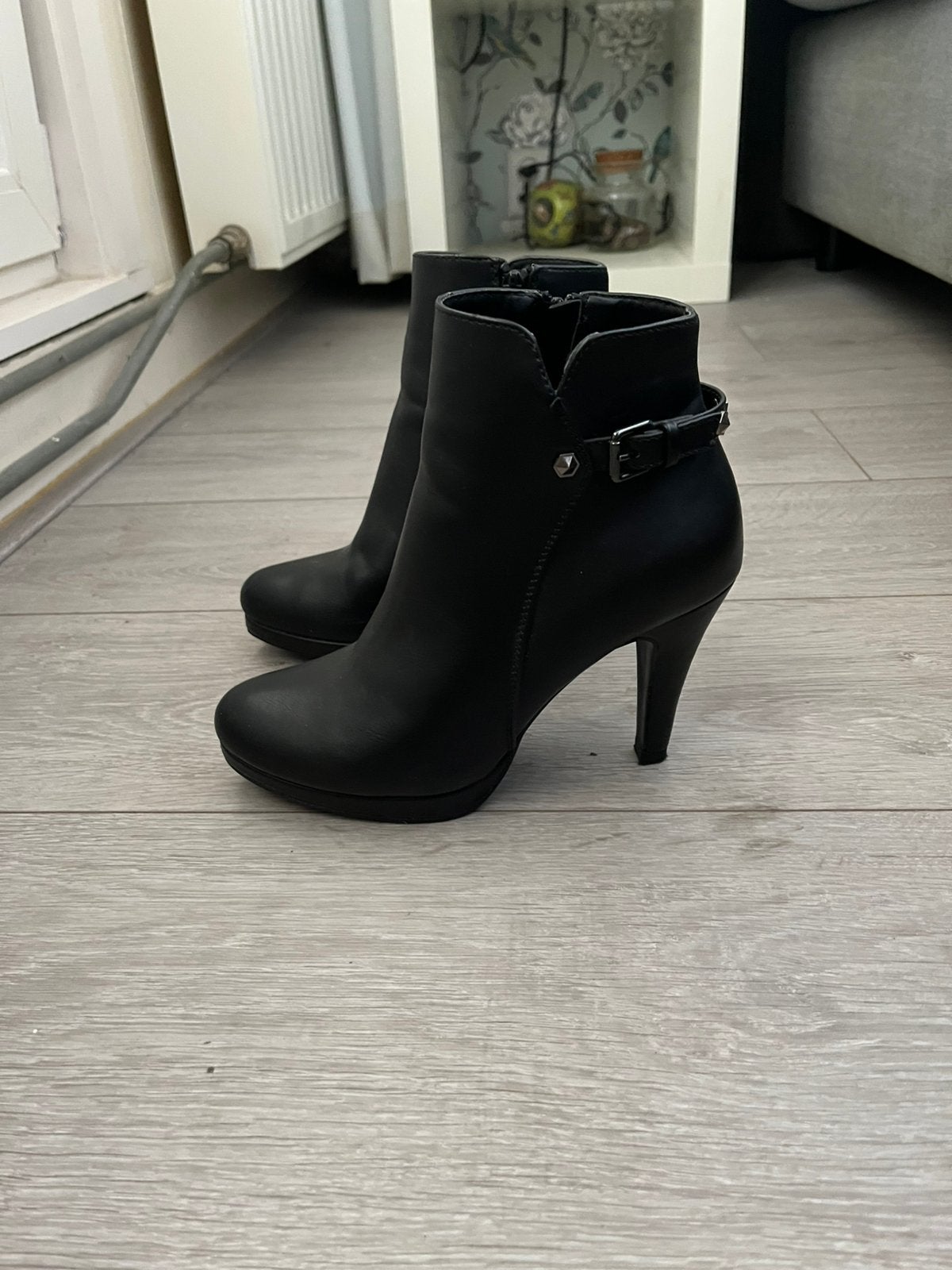 Zwarte hakken Anna Field maat 37, Kleding | Dames, Zwart, Lage of Enkellaarzen, Ophalen of Verzenden, Gedragen