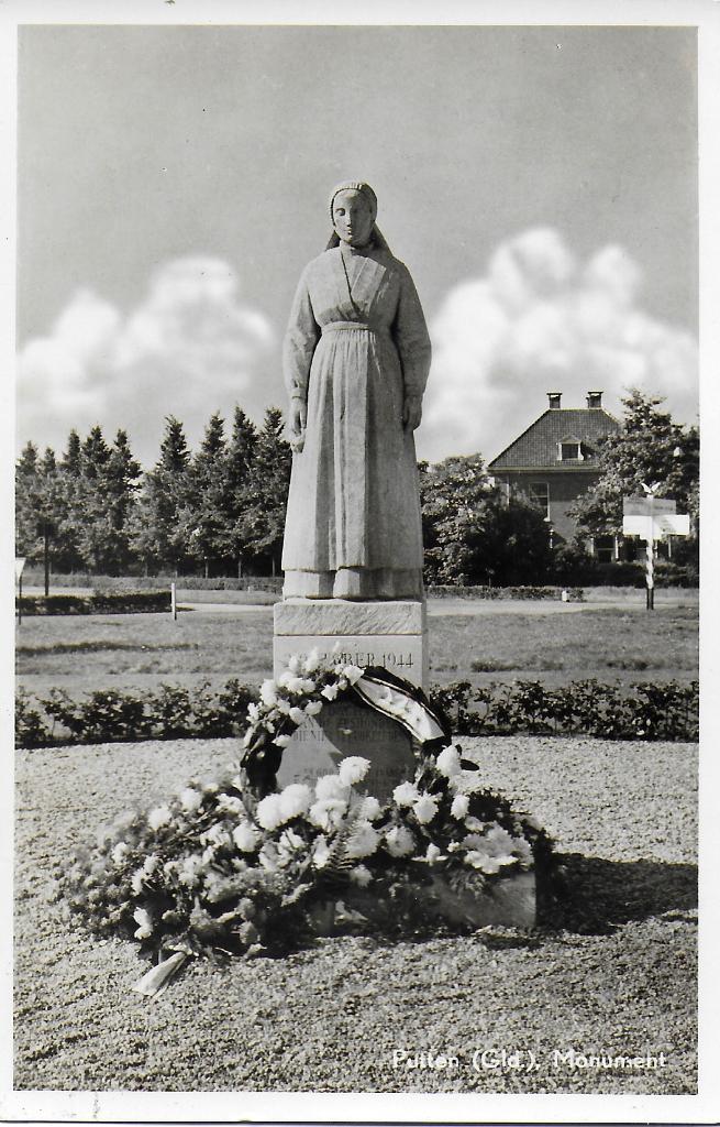 Putten monument oude gelopen ansichtkaart ( 1778, Verzamelen, Ansichtkaarten | Nederland, Ophalen of Verzenden, 1960 tot 1980