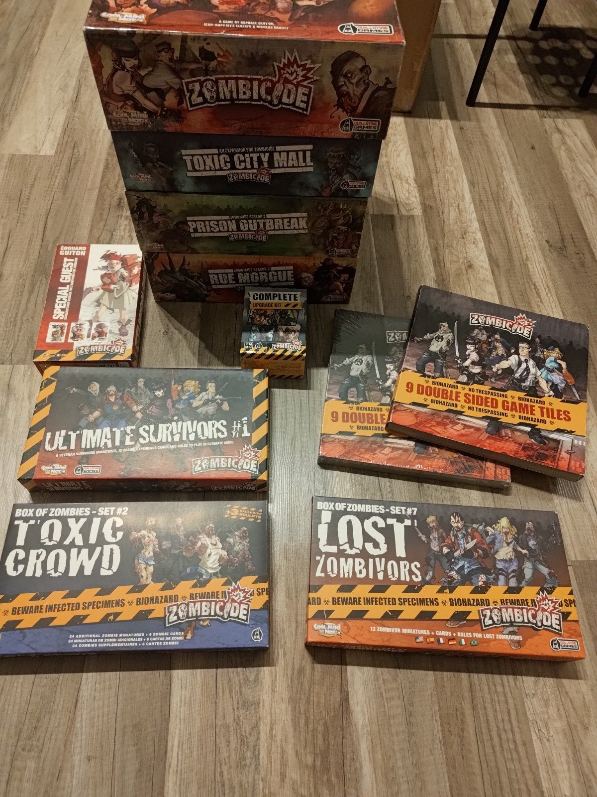 zombicide collectie bundel engelse versie, Vijf spelers of meer, Ophalen, Zo goed als nieuw, Ccom