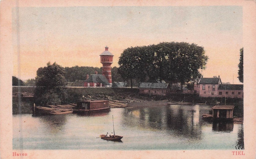 Tiel - De haven met watertoren  (fraai ingekleurd), Ophalen of Verzenden, 1920 tot 1940, Ongelopen, Gelderland