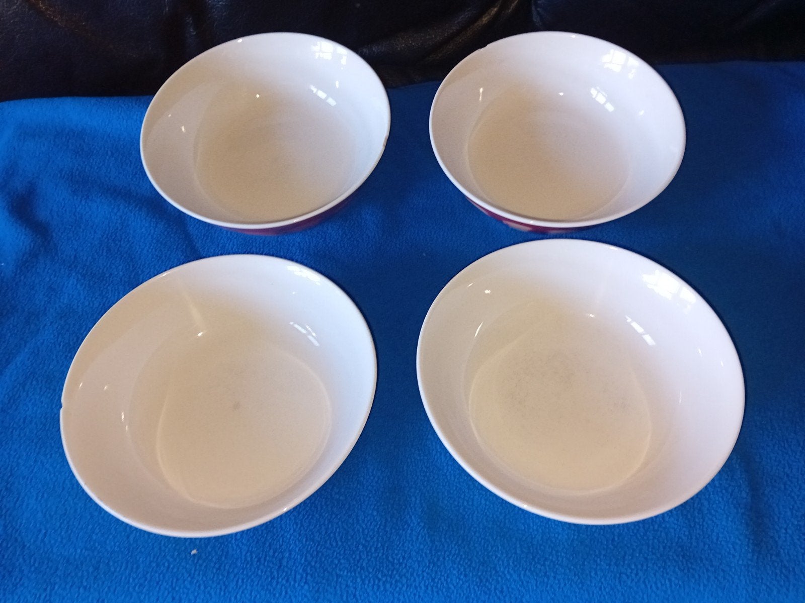 4 KLEINE SCHAALTJES, Ophalen of Verzenden, Overige merken, Overige stijlen, Schaal of Schalen