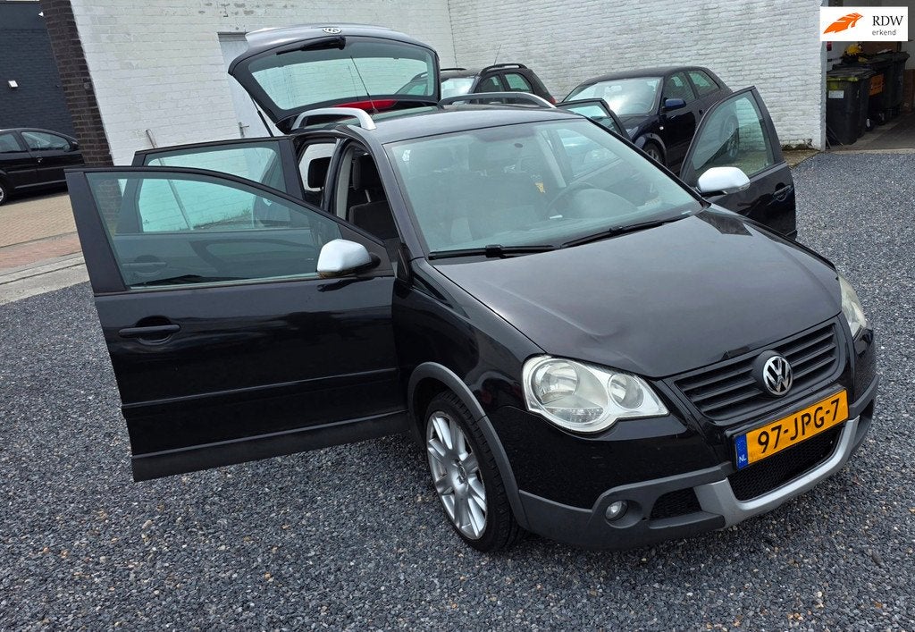 Volkswagen Polo 1.4-16V Cross 5 deurs Airco, Voorwielaandrijving, Gebruikt, Zwart, Startonderbreker