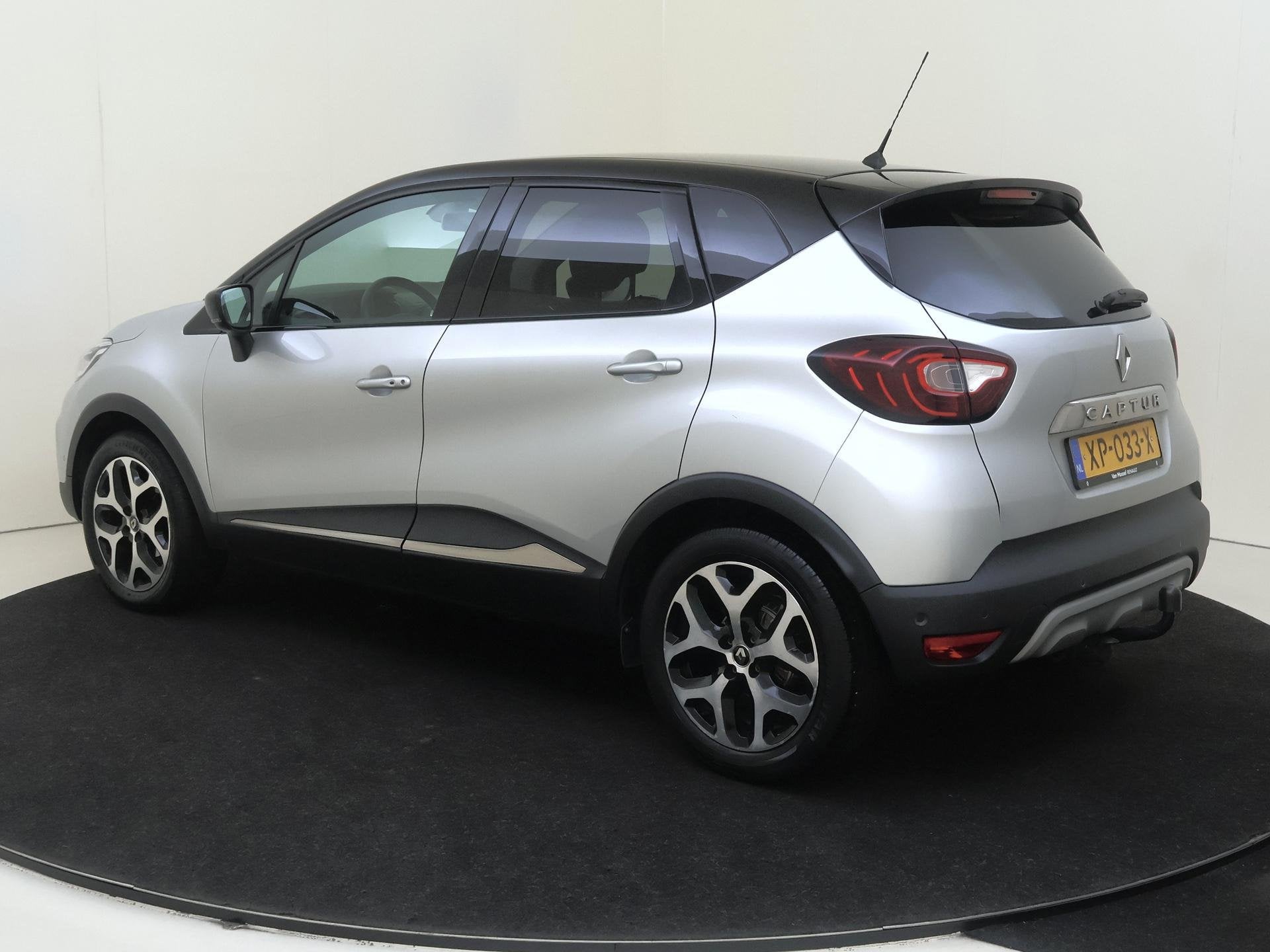 Renault Captur 0.9 TCe Intens | Navigatie | Climate Control, Auto's, Voorwielaandrijving, 898 cc, Stof, Gebruikt