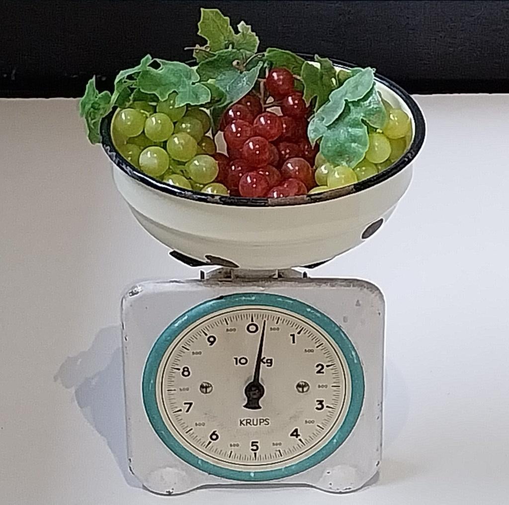 Werkende Emaille Krups Weegschaal tot 10 kg, jaren '40, Antiek en Kunst, Ophalen of Verzenden
