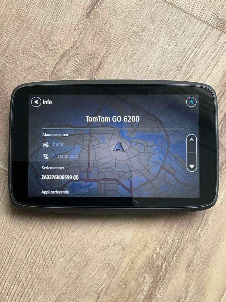 TomTom Go 6200 navigatiesysteem met accessoires, Ophalen, Zo goed als nieuw