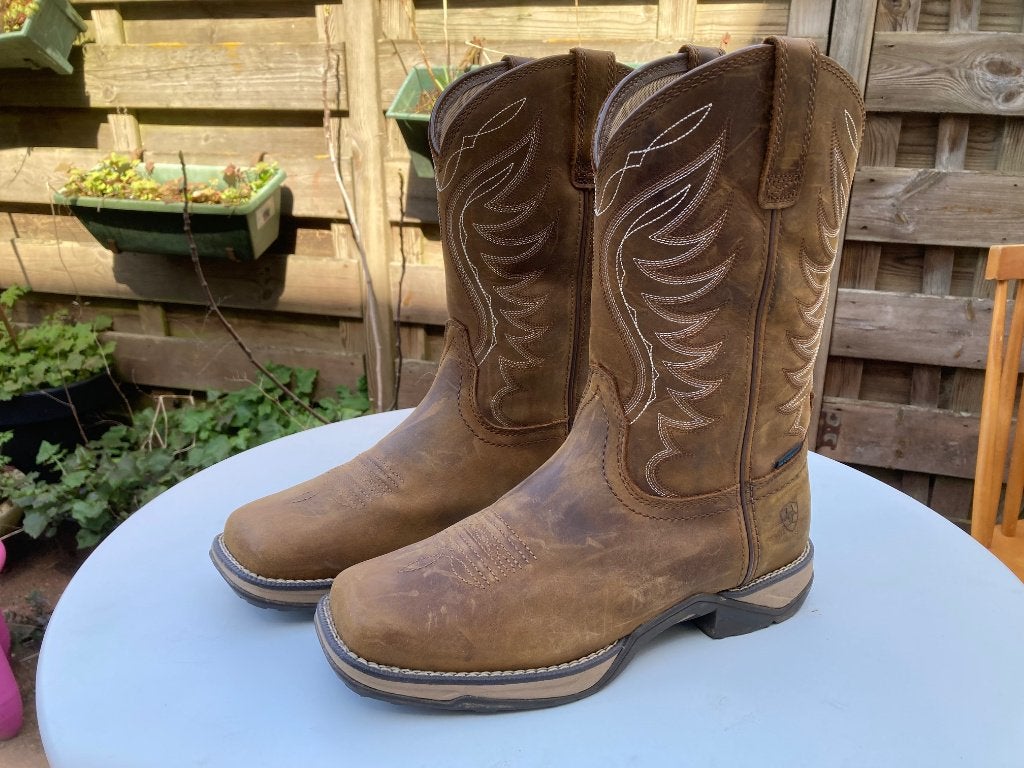 Ariat western laarzen, Dieren en Toebehoren, Paardrijkleding, Ophalen, Schoeisel, Ariat, Zo goed als nieuw