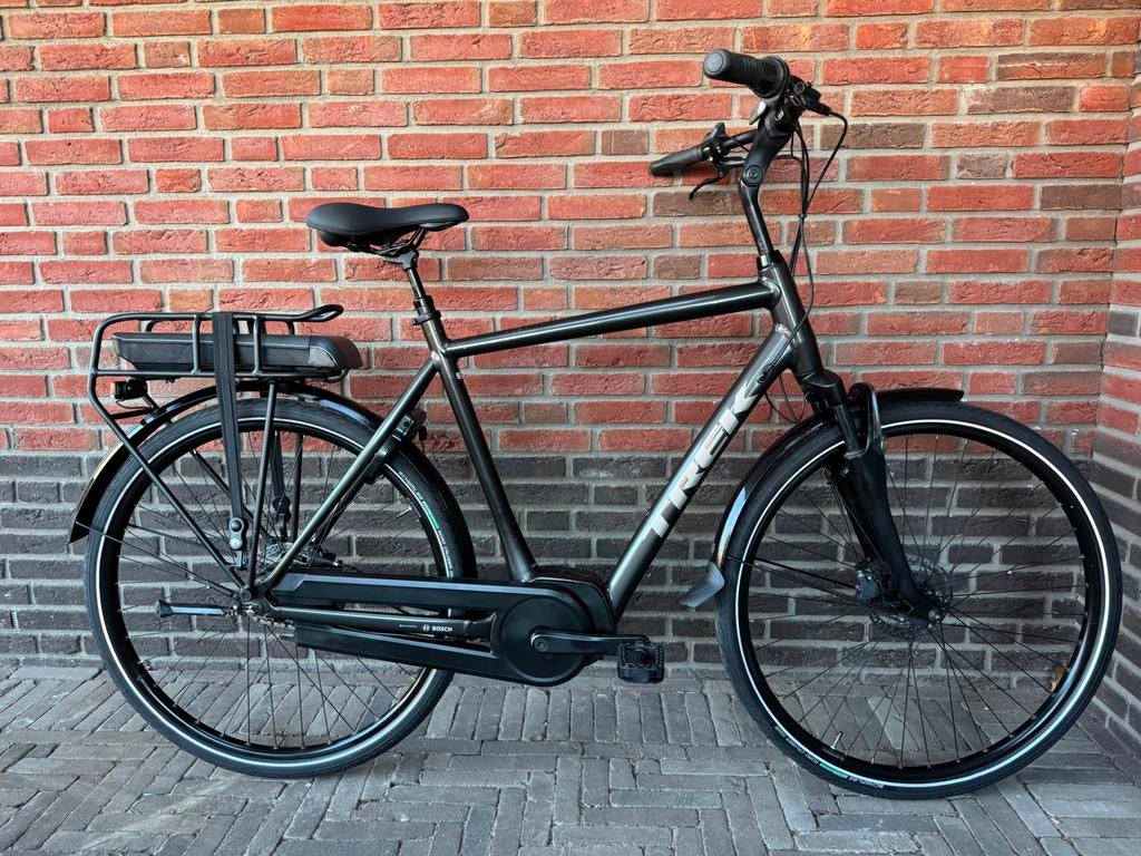 Trek District+ 4 Bosch Dnister black, Fietsen en Brommers, Overige merken, Gebruikt, Versnellingen, Ophalen of Verzenden