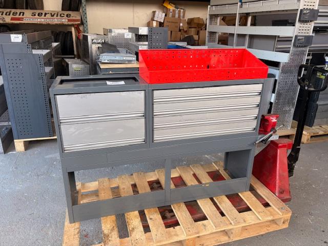 Würth (2540) L160 B38 H111 €499, Ophalen, Zo goed als nieuw