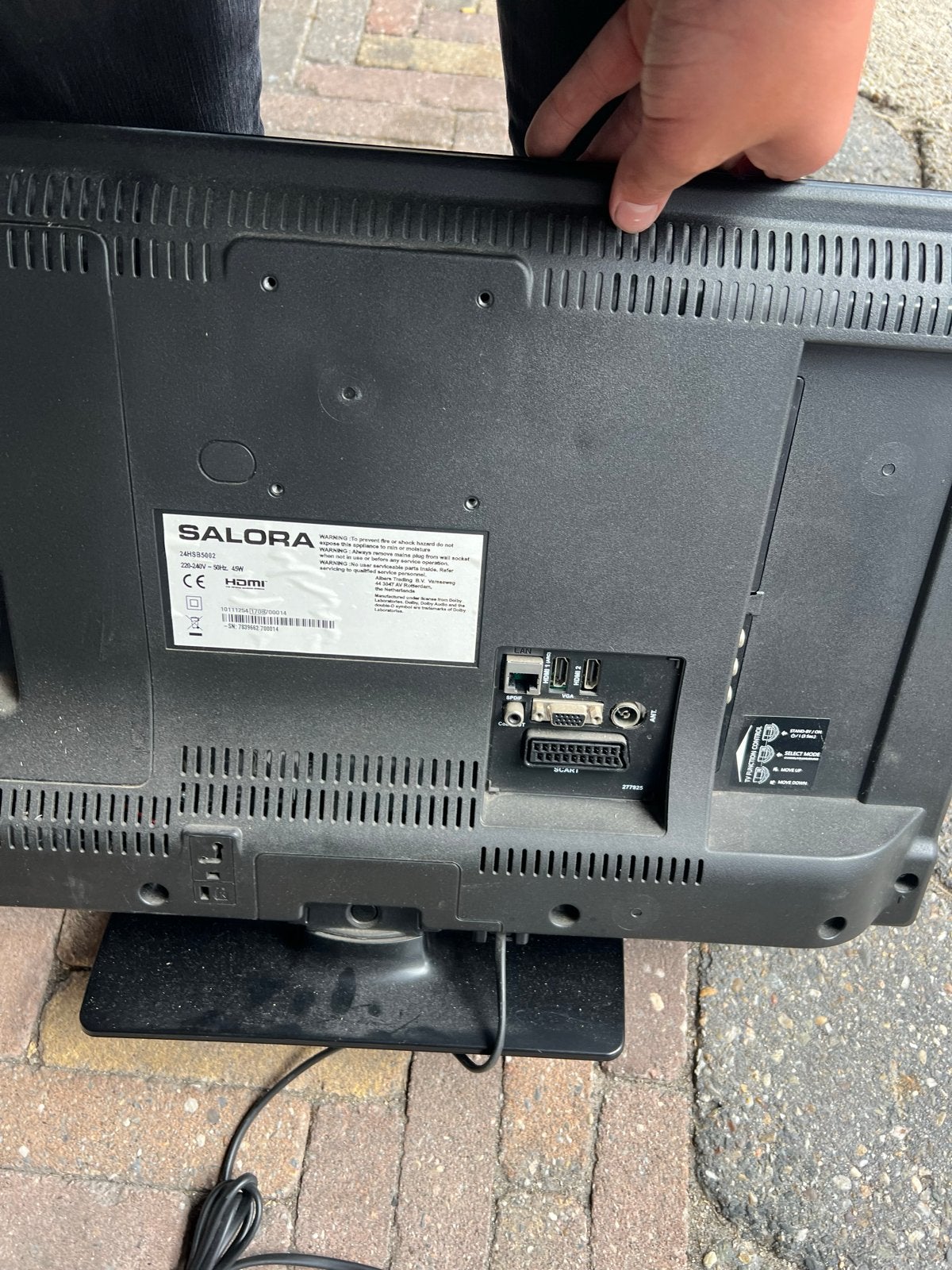 Salora 19 inch TV - Ideaal voor kleine ruimtes, Audio, Tv en Foto, Televisies, Gebruikt, 50 Hz, Ophalen of Verzenden, 40 tot 60 cm
