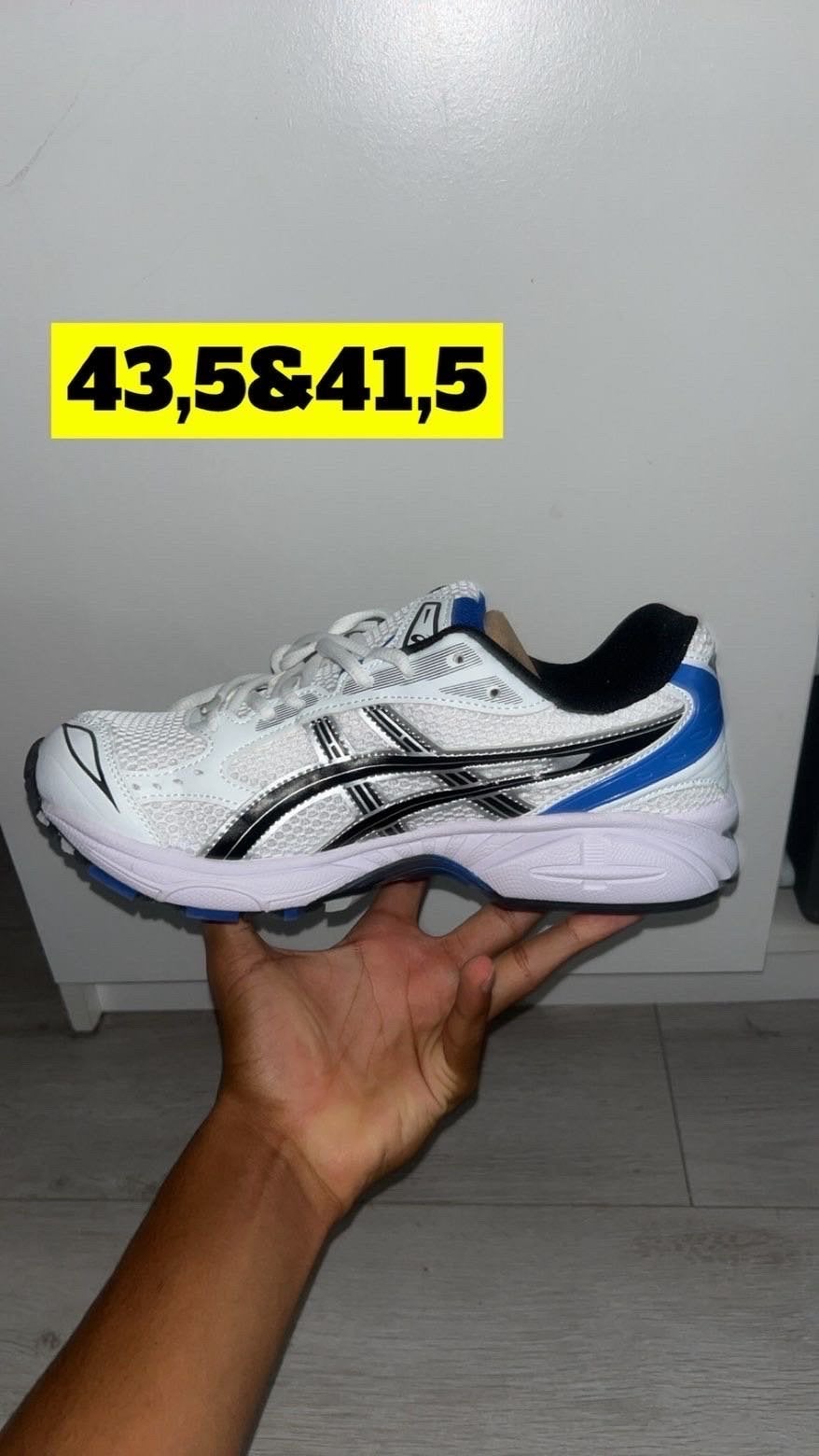 ASICS Sportschoenen - Wit/Zwart/Blauw - Maat 43,5 & 41,5, Ophalen of Verzenden, Nieuw, Wit, Sneakers of Gympen