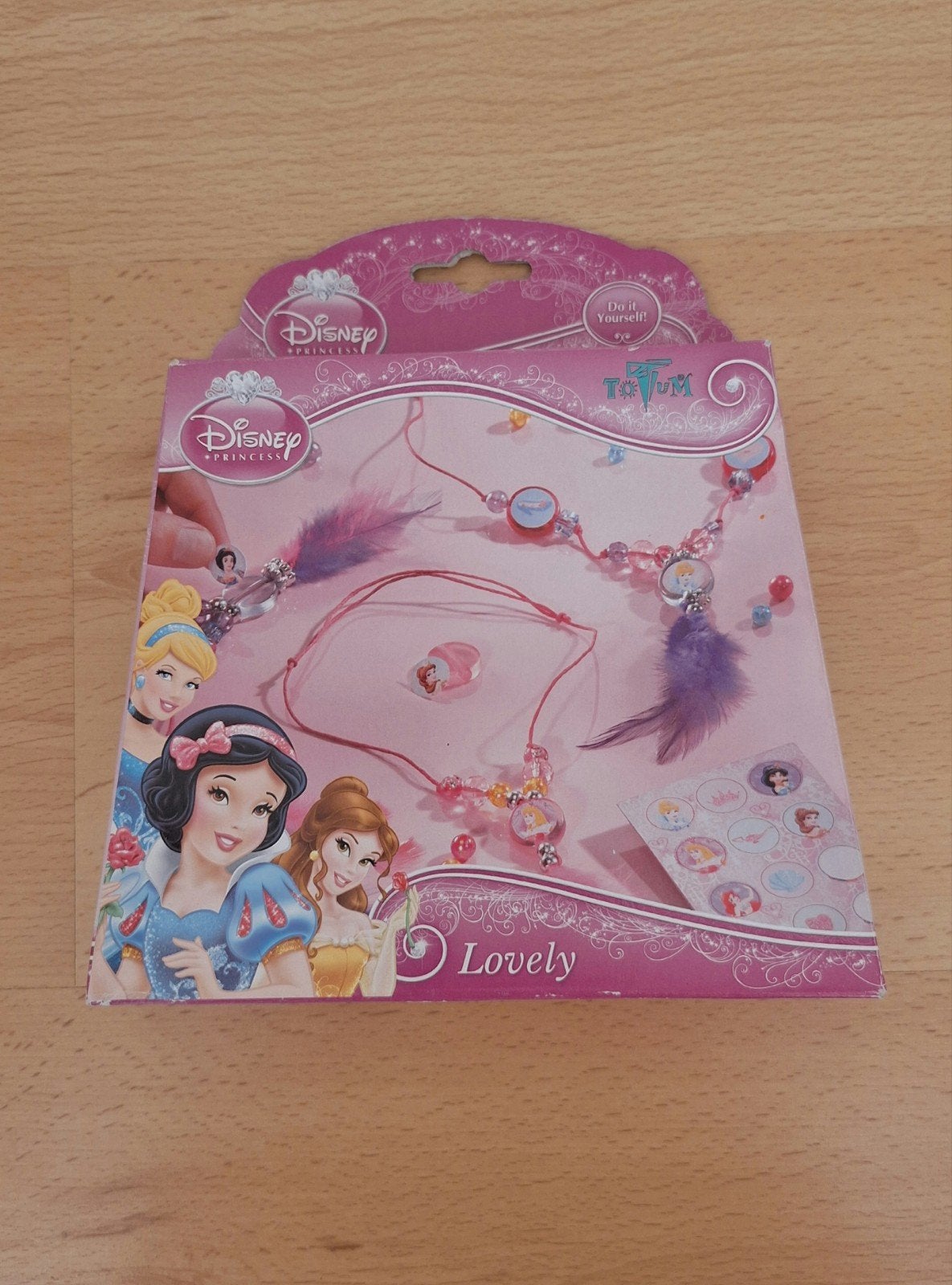 Disney princess Totum armbandjes maken, Kinderen en Baby's, Speelgoed | Educatief en Creatief, Ophalen of Verzenden, Zo goed als nieuw