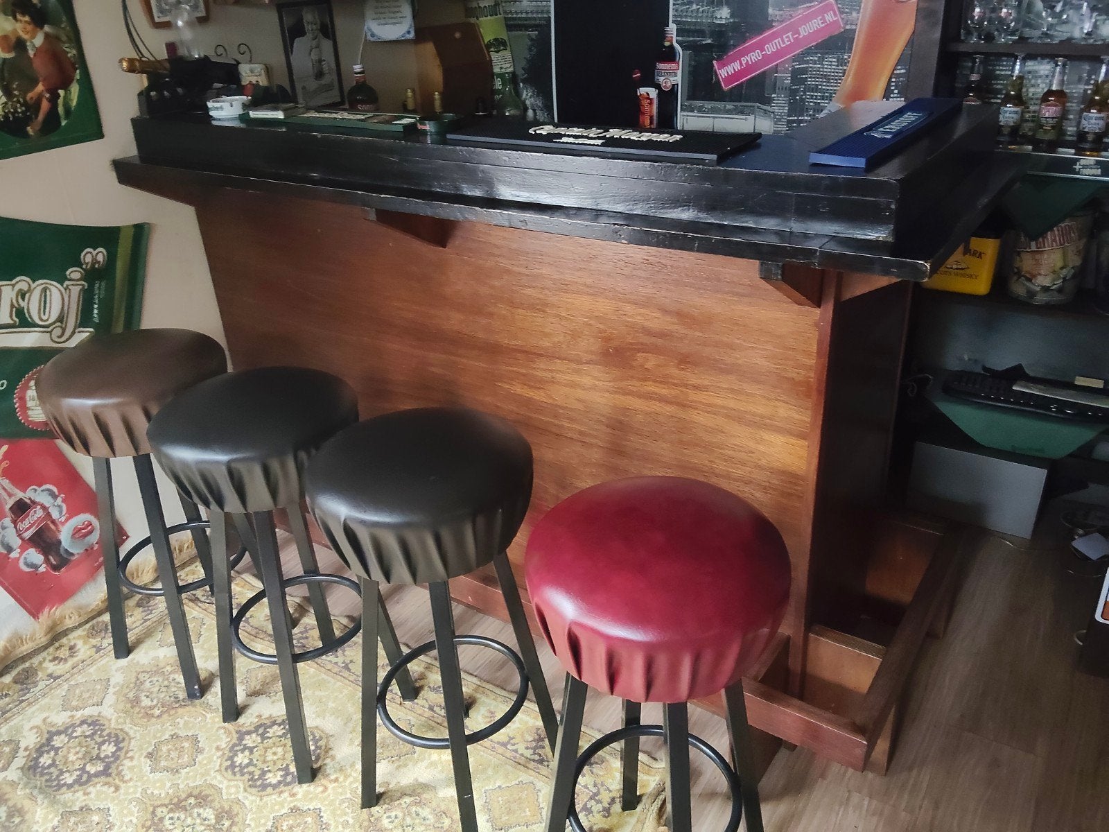Houten bar met spoelbak inclusief 5 barkrukken!, Huis en Inrichting, Ophalen, Gebruikt