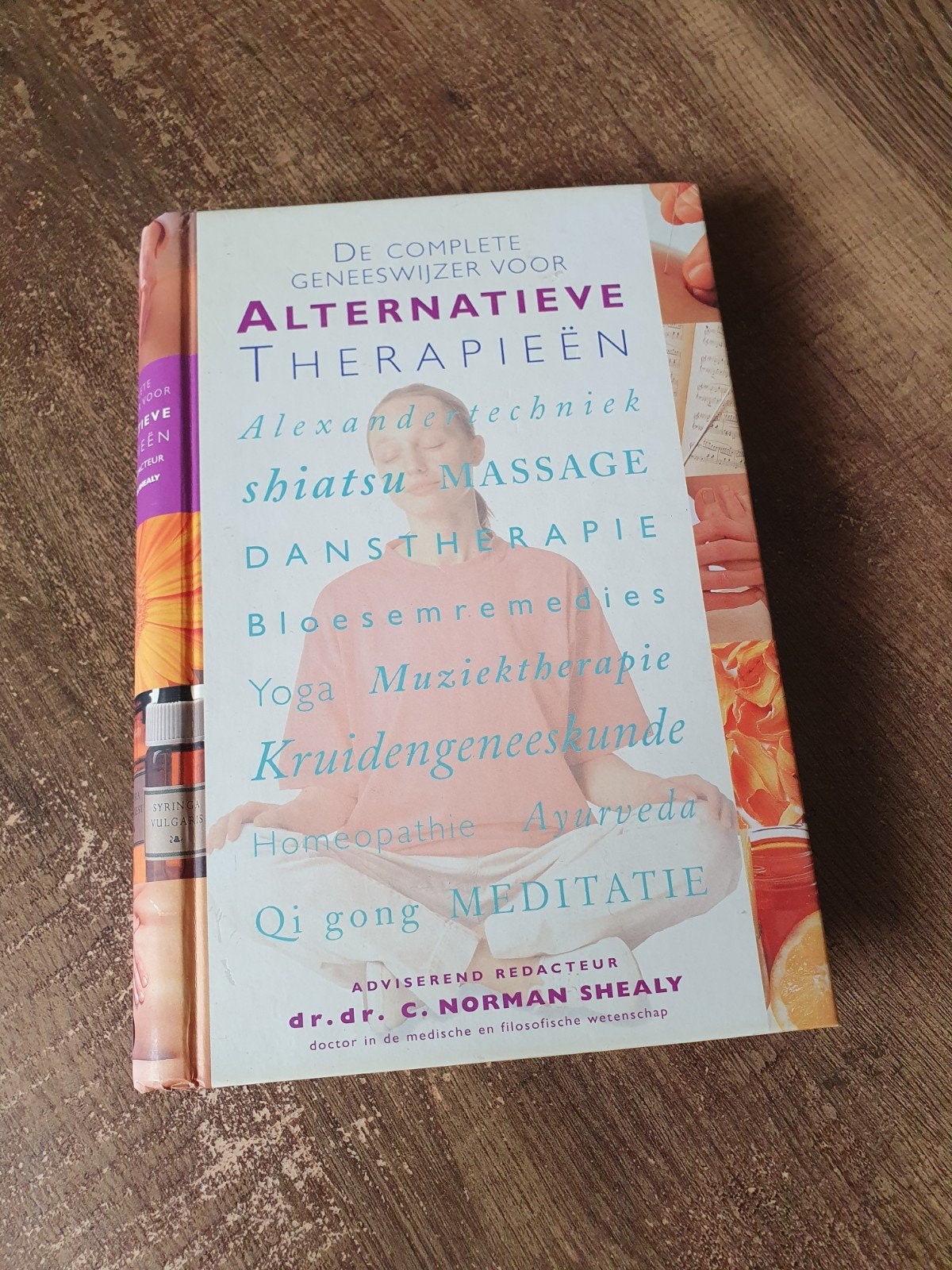 De Complete Geneeswijzer voor Alternatieve Therapieën, Boeken, Achtergrond en Informatie, Spiritualiteit algemeen, Ophalen of Verzenden