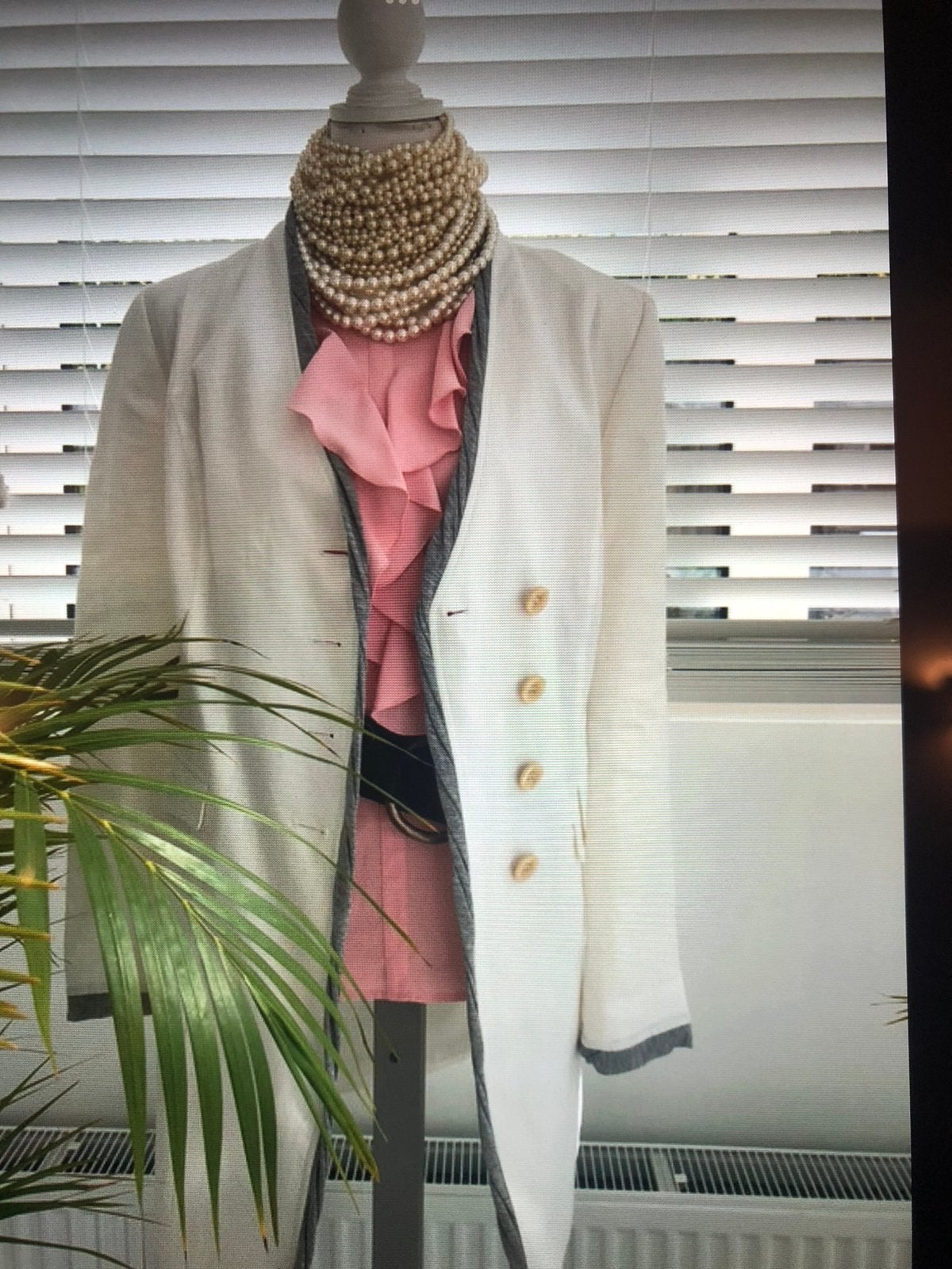 Als Nieuw Josephine & Co blazer wit linnen 44 46 xxxl, Kleding | Dames, Verzenden, Wit, Maat 46/48 (XL) of groter, Nieuw