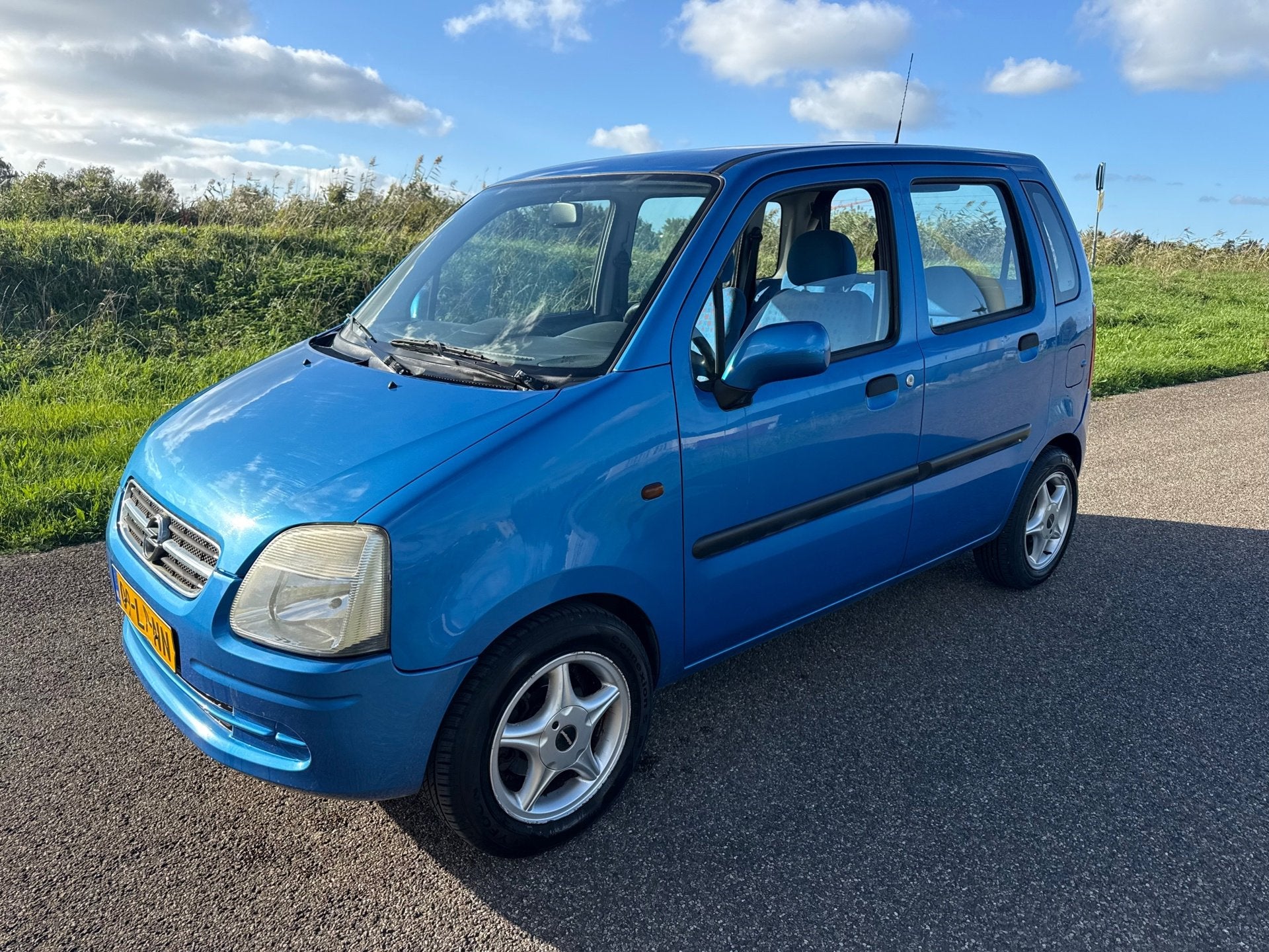 Opel Agila 1.2-16V Comfort incl gloednieuwe apk ! nette auto, Auto's, Voorwielaandrijving, Blauw, Origineel Nederlands, Bedrijf