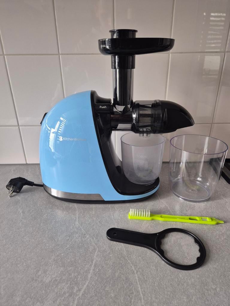 Kitchen Brothers Slowjuicer - Blauw, Witgoed en Apparatuur, Keukenmixers, Minder dan 1 liter, Ophalen of Verzenden, Gebruikt, 1 snelheid