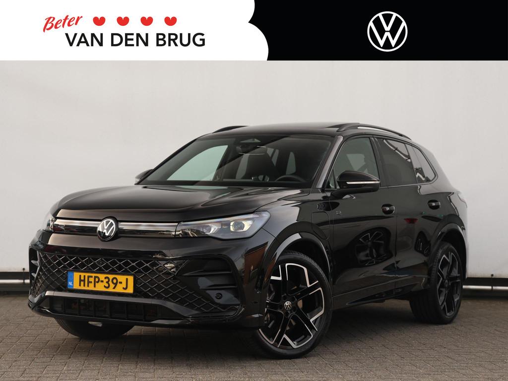 Volkswagen Tiguan 1.5 eHybrid R-Line Edition 272PK | Led Mat, Auto's, Stof, 4 cilinders, 2000 kg, 150 min