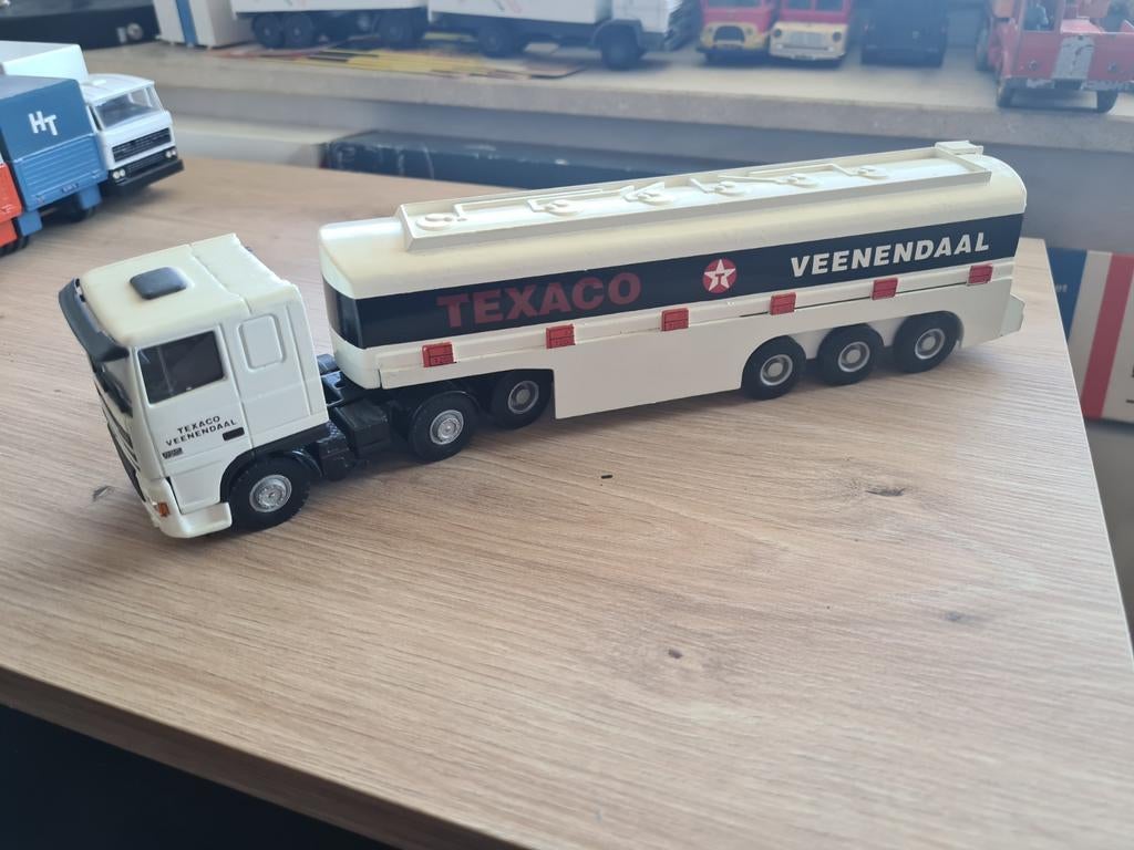 Daf tankautos, Hobby en Vrije tijd, Modelauto's | 1:50, Ophalen of Verzenden, Zo goed als nieuw, Bus of Vrachtwagen, Tekno