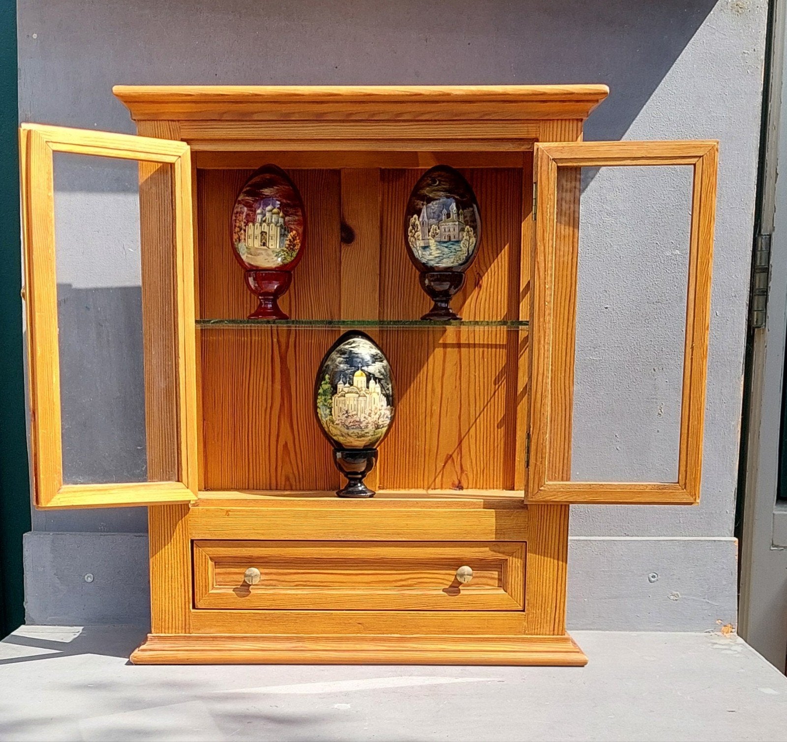 Set van 3 houten handbeschilderde Russische lakwerk eieren, Ophalen of Verzenden, Zo goed als nieuw