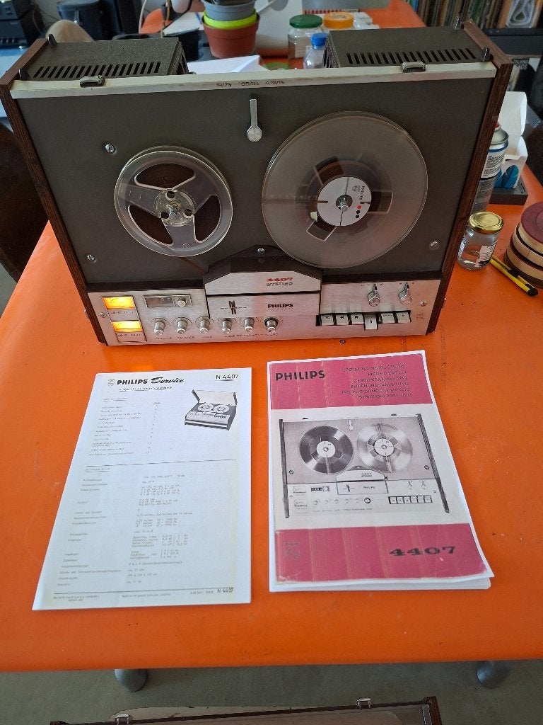 Philips 4407 Bandrecorder, Audio, Tv en Foto, Bandrecorders, Ophalen of Verzenden, Bandrecorder, Met stofkap