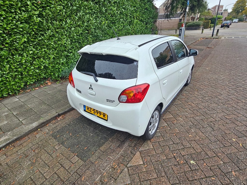 Mitsubishi Space Star 1.0 Mivec 71PK Cleartec Auto Stop & Go, Stof, Zwart, 840 kg, Wit