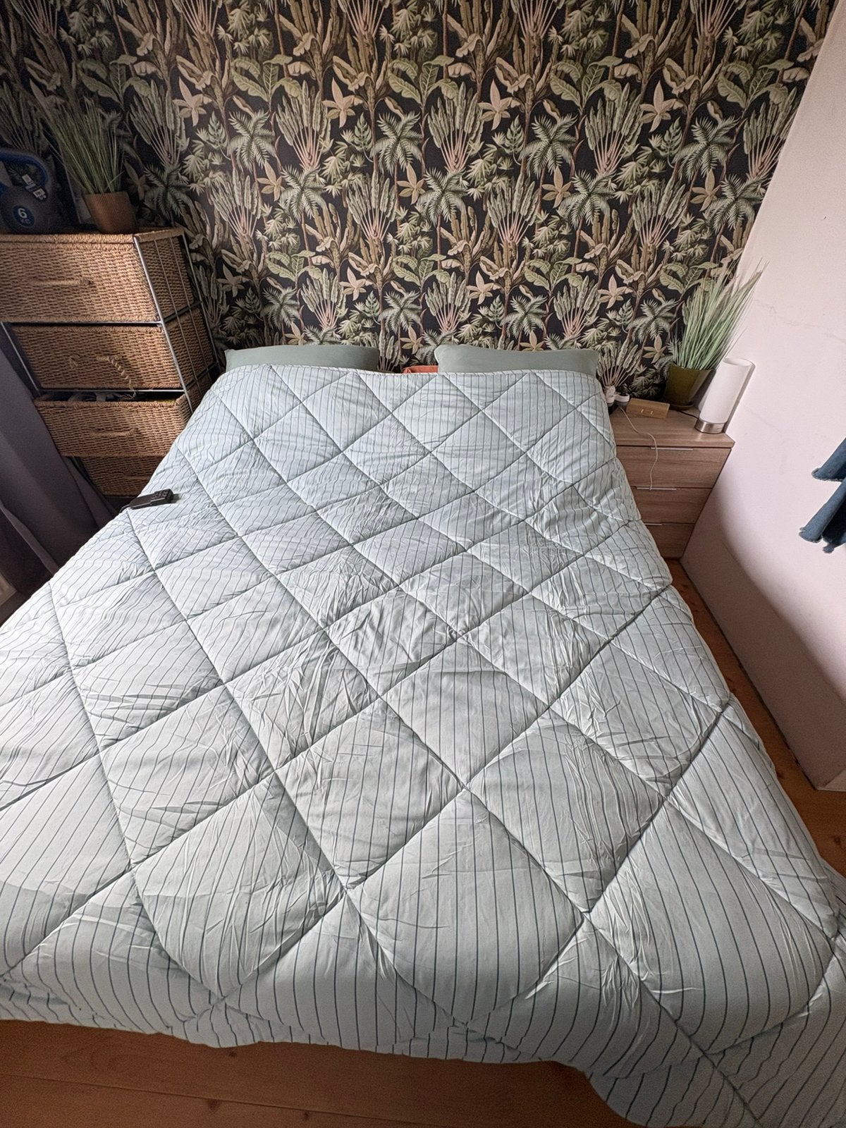 2 persoons bed  2 M Line Cool Motion 4  2 elektrische bodems, Ophalen, Zo goed als nieuw, Tweepersoons, 160 cm