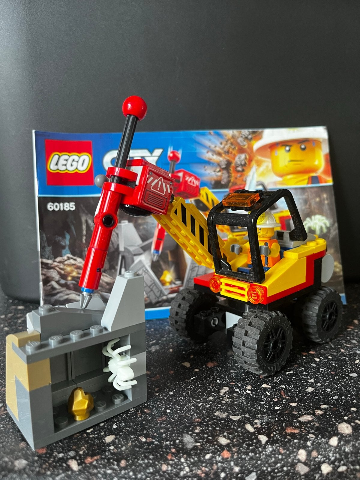 Lego City 60185 Mijnbouw Graafmachine, Kinderen en Baby's, City, Lego, Ophalen of Verzenden, Zo goed als nieuw