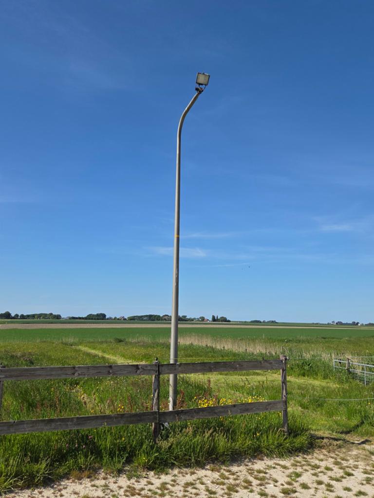 2x Buitenlamp/lichtmast - Ideaal voor erf of tuin, Ophalen, Gebruikt, Met statief, Lamp met armatuur
