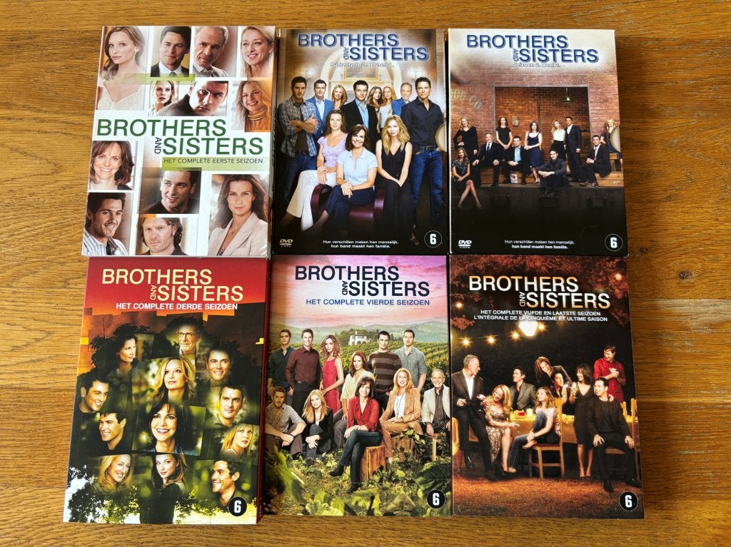 Dvd's Brothers and Sisters - Seizoen 1 t/m 5, Nederlands, Drama, Ophalen of Verzenden, Gebruikt