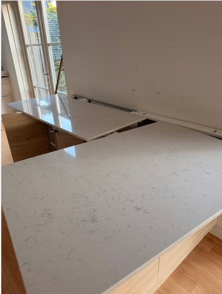 ZSM WEG! Twee mooie Marmeren keukenbladen! zga NIEUW., Huis en Inrichting, Ophalen, Wit, 150 tot 200 cm, Zo goed als nieuw