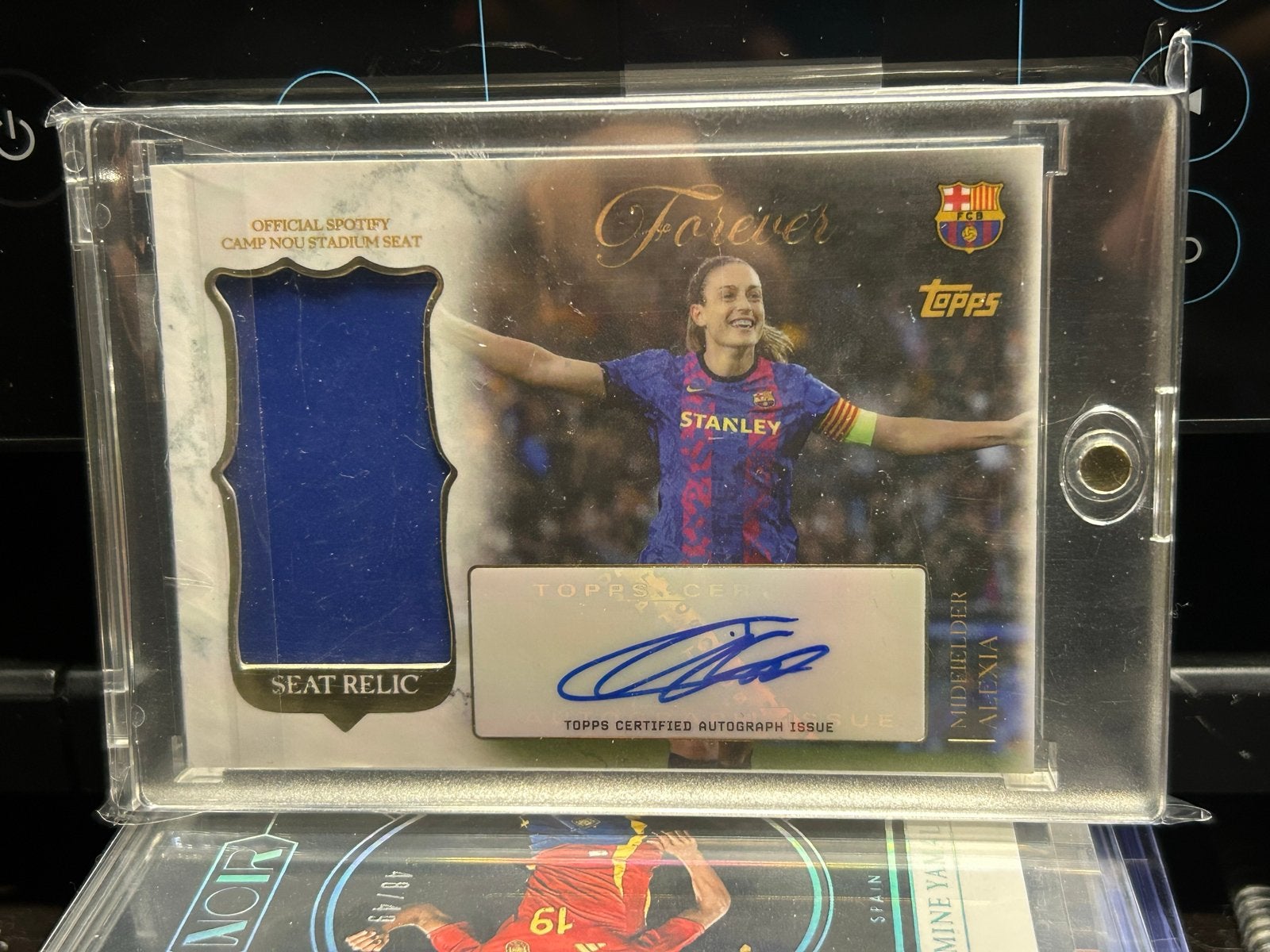 Alexia Putellas Topps Autograph Kaart - Camp Nou Relic, Ophalen of Verzenden, Zo goed als nieuw, Buitenlandse clubs, Spelerskaart