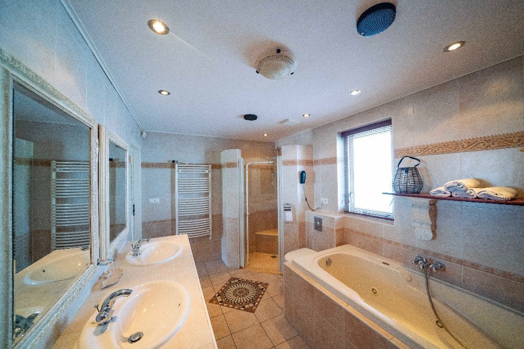 Foto 15 van Exclusieve Wellness Bungalow aan Zee – Julianadorp aan Zee